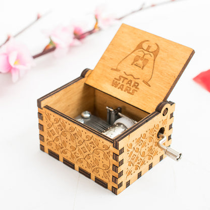 קופסת מוזיקה מעץ