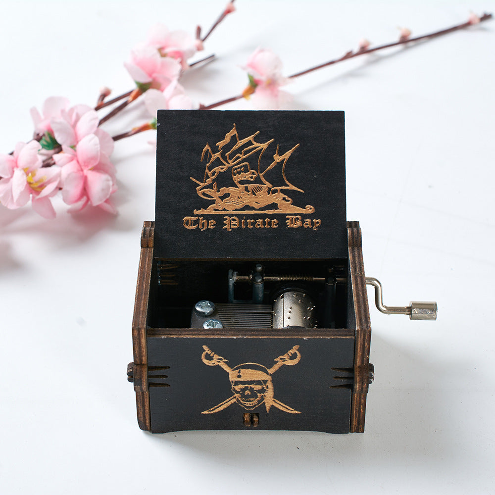 קופסת מוזיקה מעץ